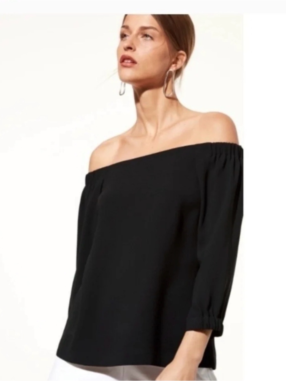ARITZIA Babaton Rodrigo Off Shoulder Boatneck Black Minimalist Blouse Balletcore